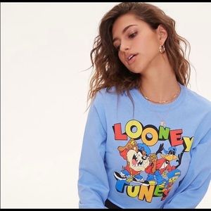 Forever 21 Tops - Looney toons graphic tee Forever 21 Tops - Looney toons graphic tee